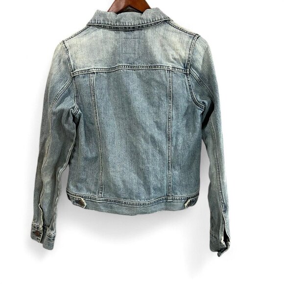 Old Navy Denim Jean Jacket Women Size Medium Blue Button Up 100% Cotton Trucker - Picture 2 of 12
